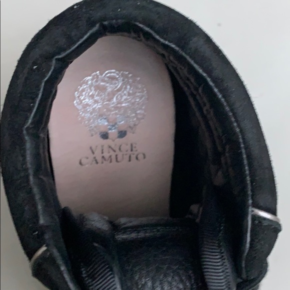 Vince Camuto black  shoes wedges. Size 6. - Picture 7 of 8